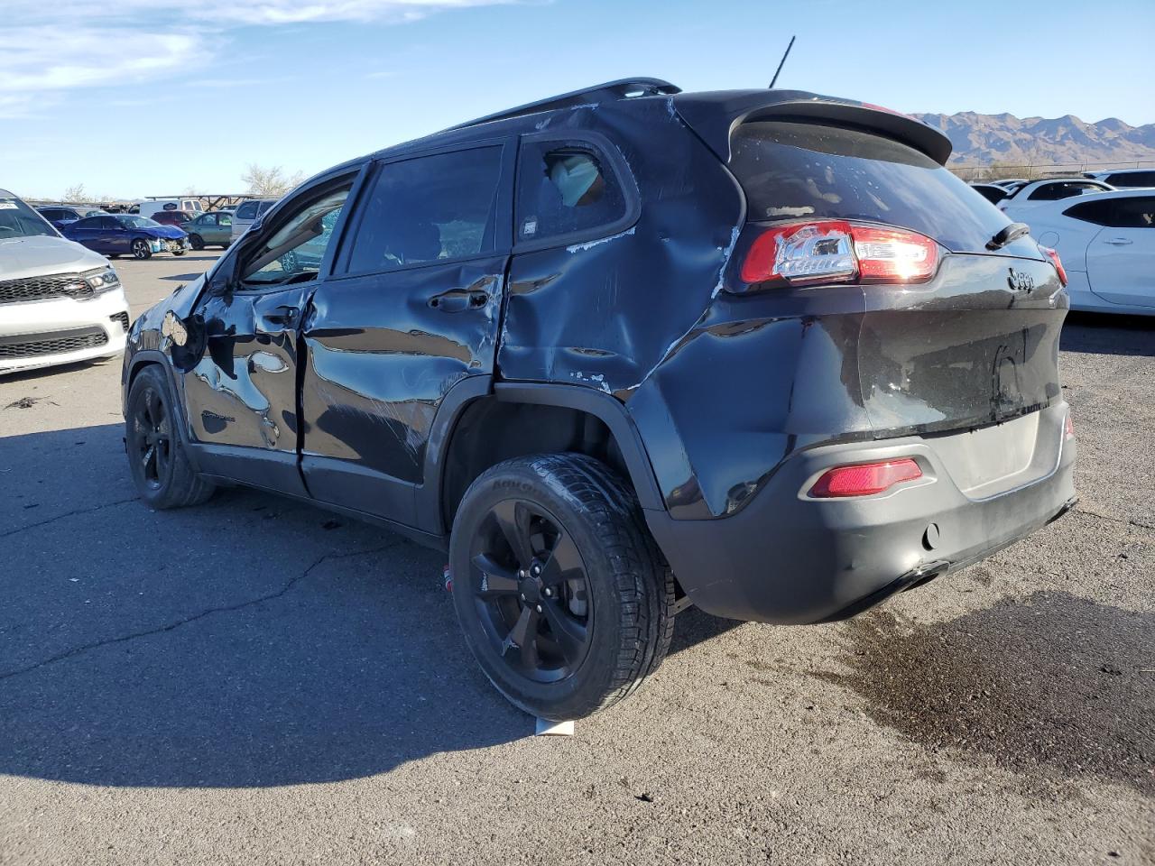 2016 Jeep Grand Cherokee - Image 2