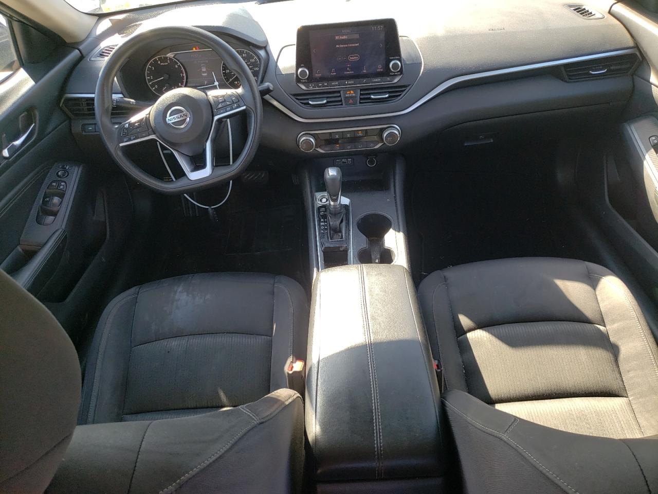 2019 Nissan Altima - Image 8
