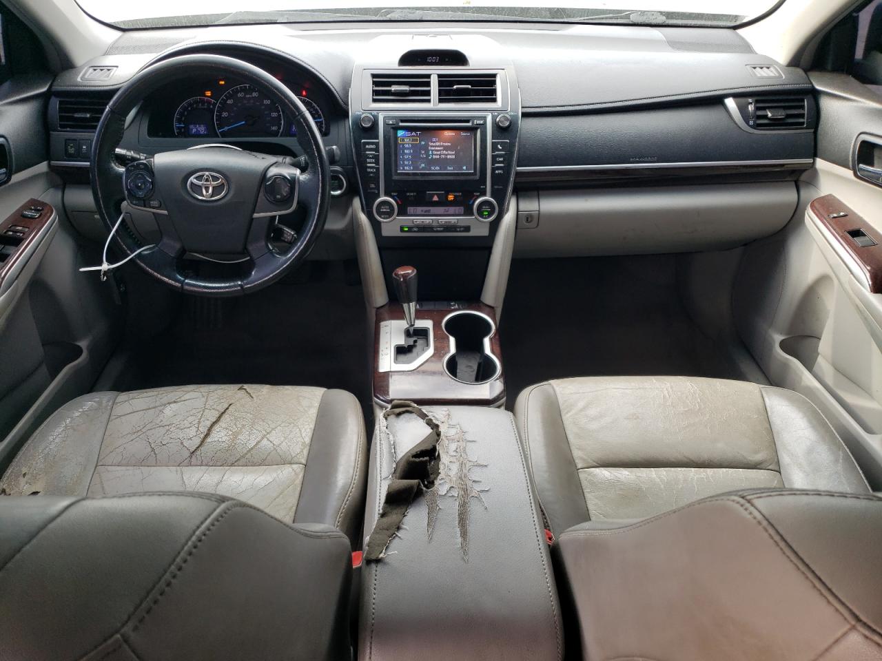 2012 Toyota Camry - Image 8