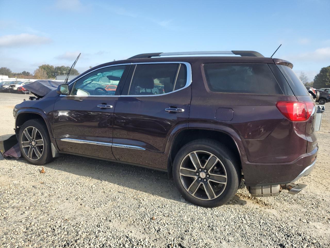 2018 GMC Acadia - Image 2