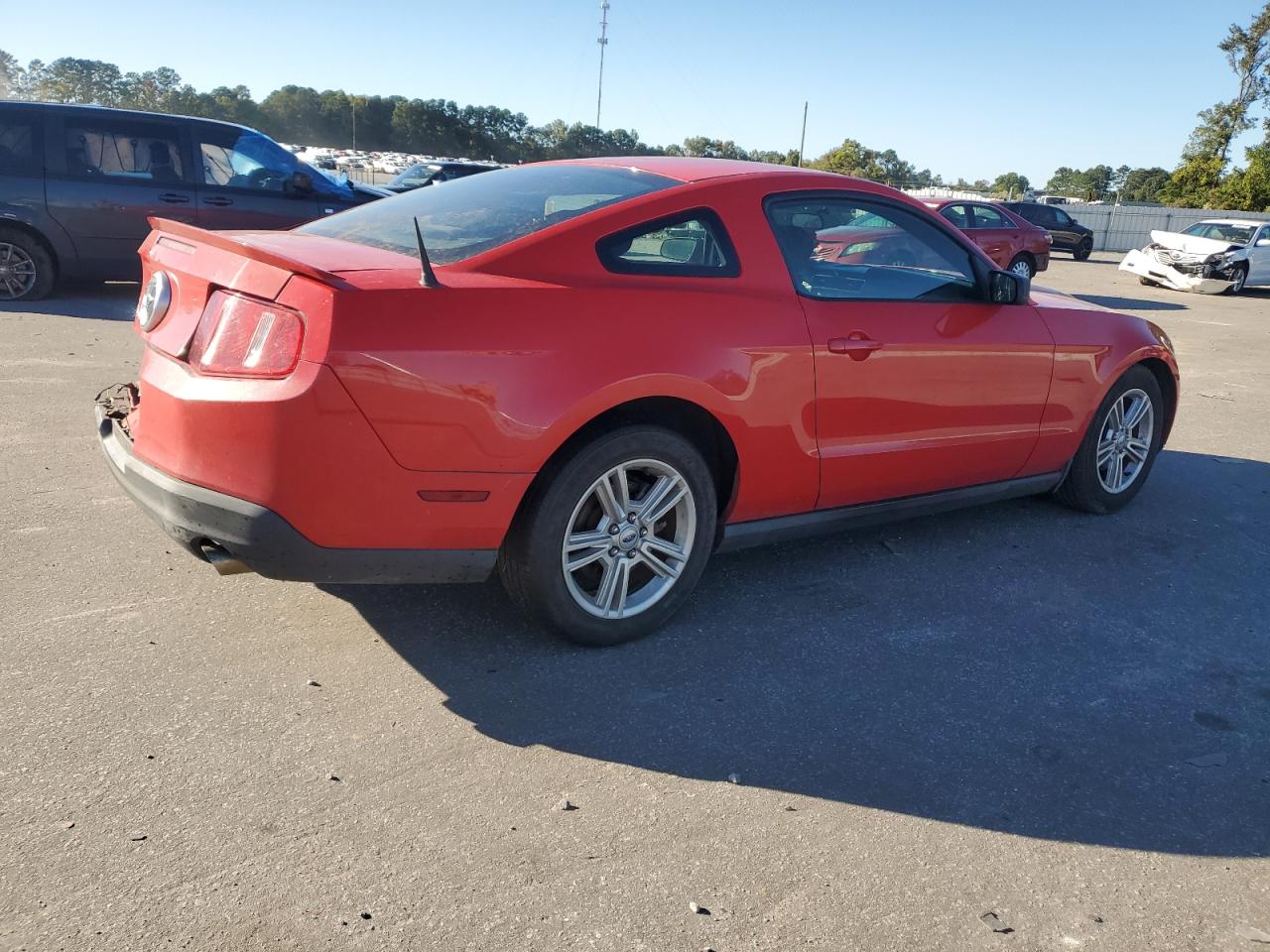 2010 Ford Mustang - Image 3