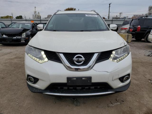  NISSAN ROGUE 2015 Белы