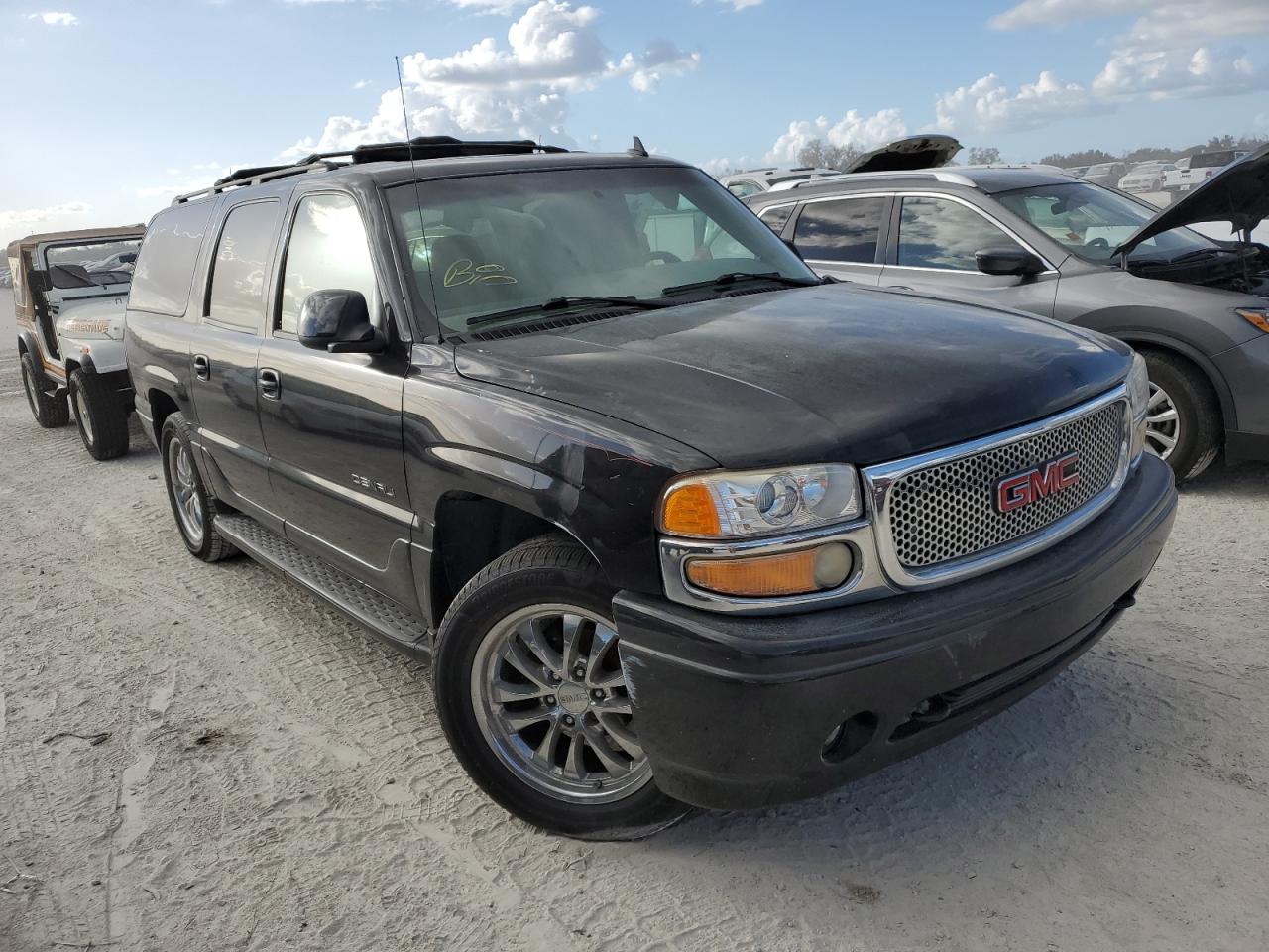 2006 GMC Yukon - Image 4