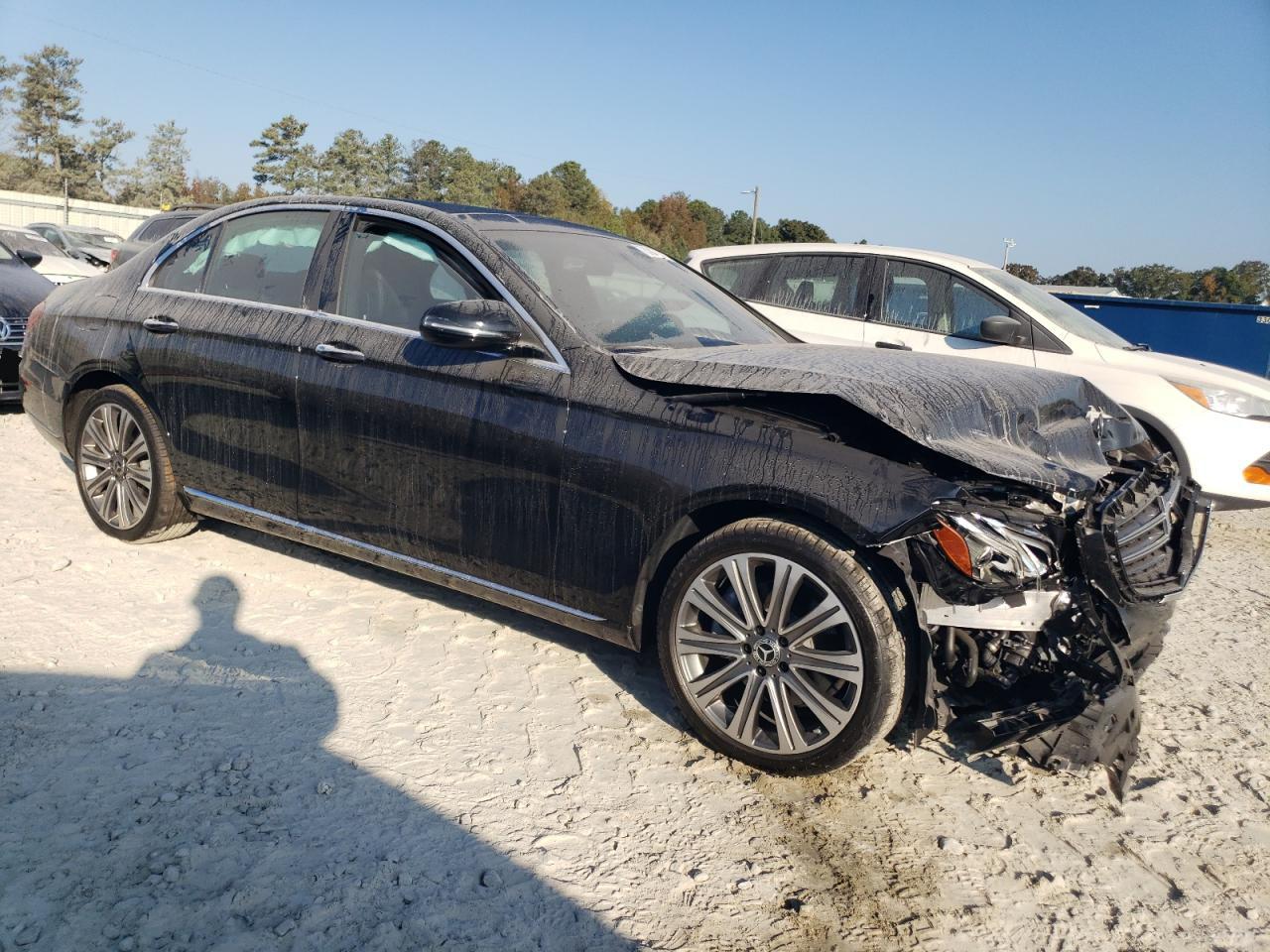 2019 Mercedes-Benz E 300 VIN: WDDZF4JB7KA631487 Lot: 80972304