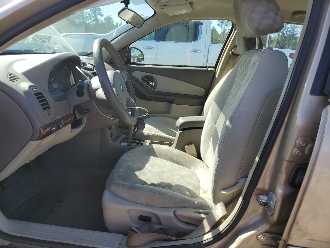 2004 Chevrolet Malibu - Image 7