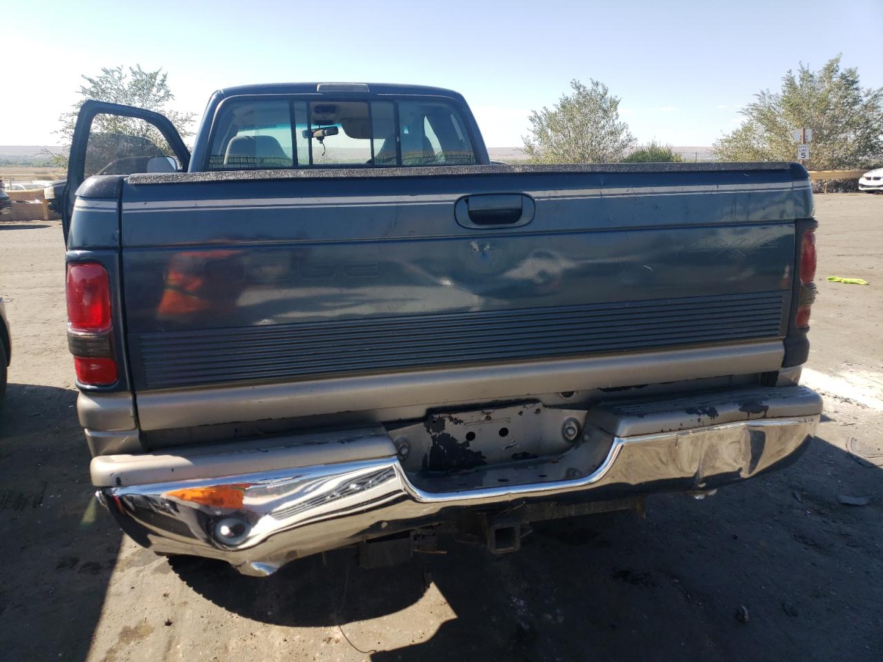 1999 Dodge Ram 2500 VIN: 3B7KF23W6XG191514 Lot: 73981044