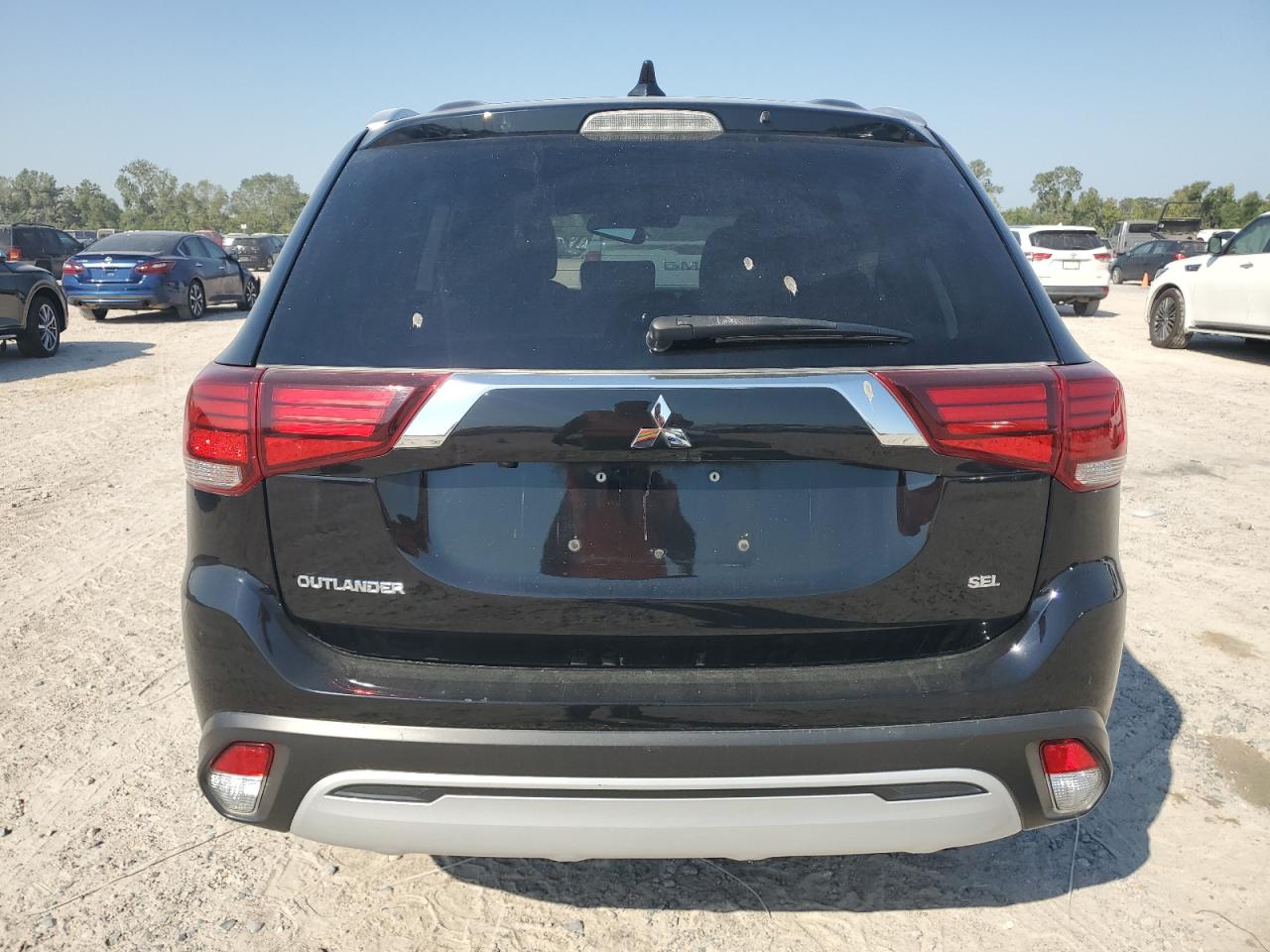 JA4AD3A30LZ034467 2020 Mitsubishi Outlander Se