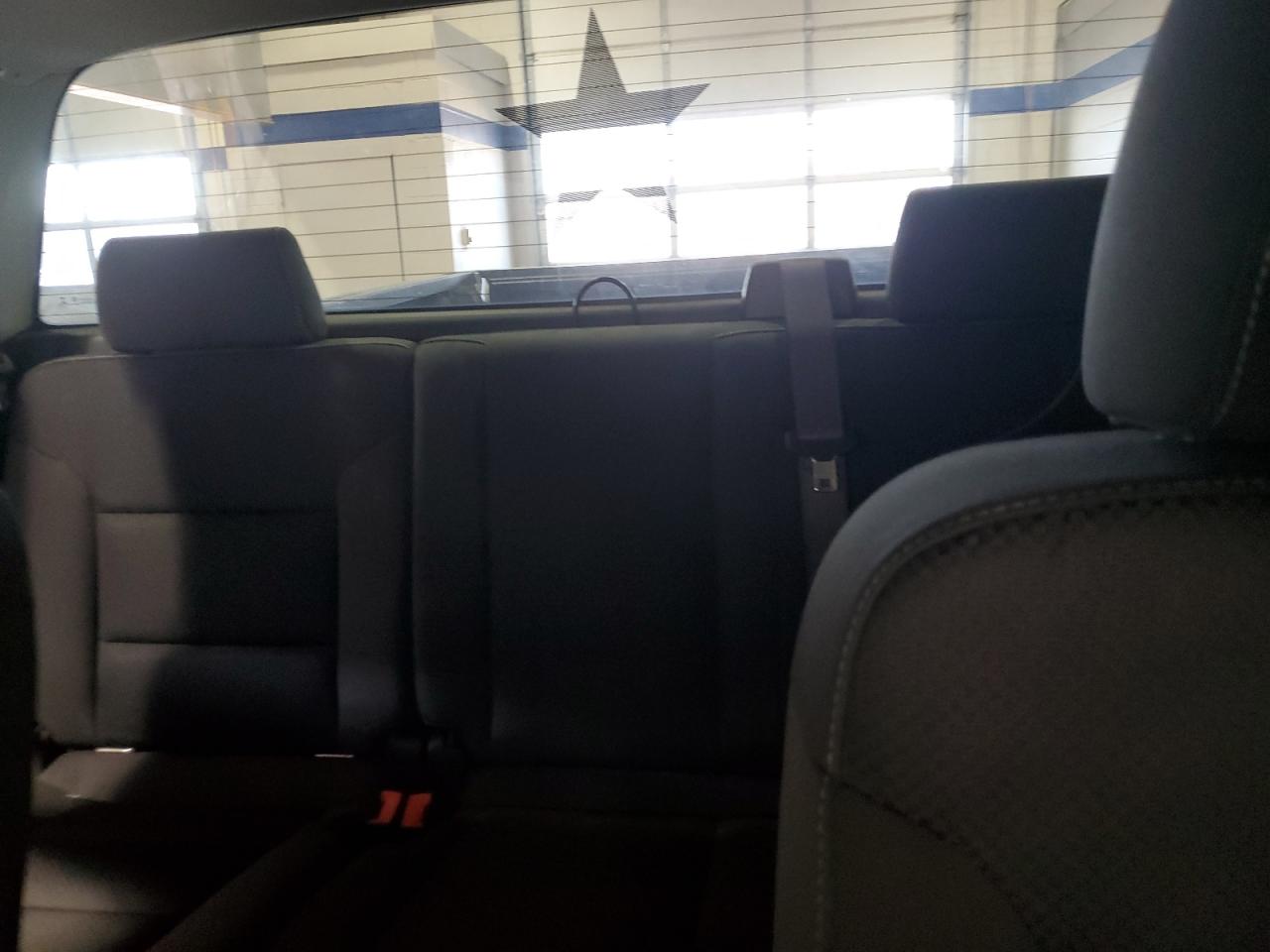 2016 Chevrolet Silverado C1500 Lt VIN: 1GCRCREC3GZ418015 Lot: 76171854