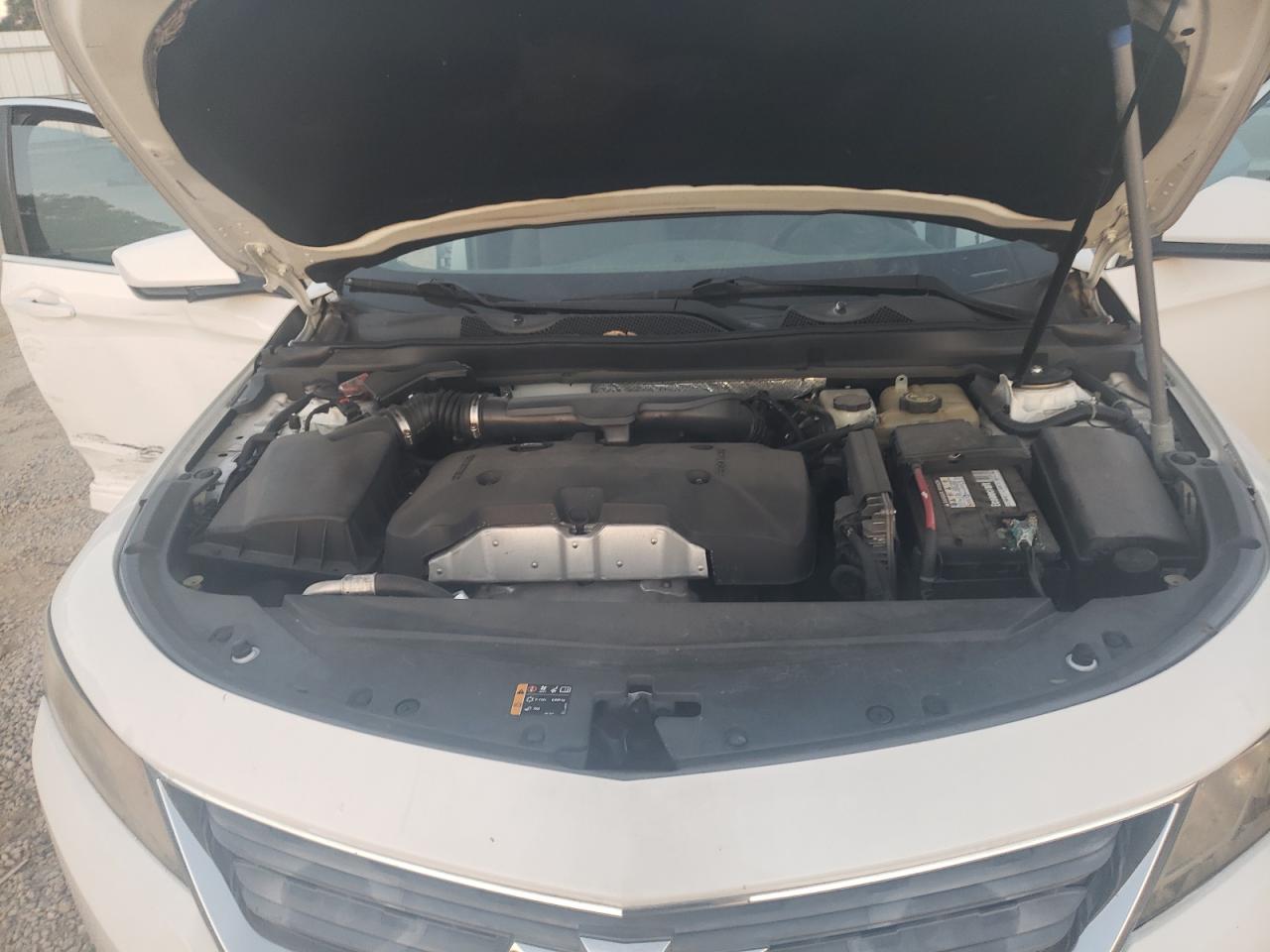 2014 Chevrolet Impala - Image 12