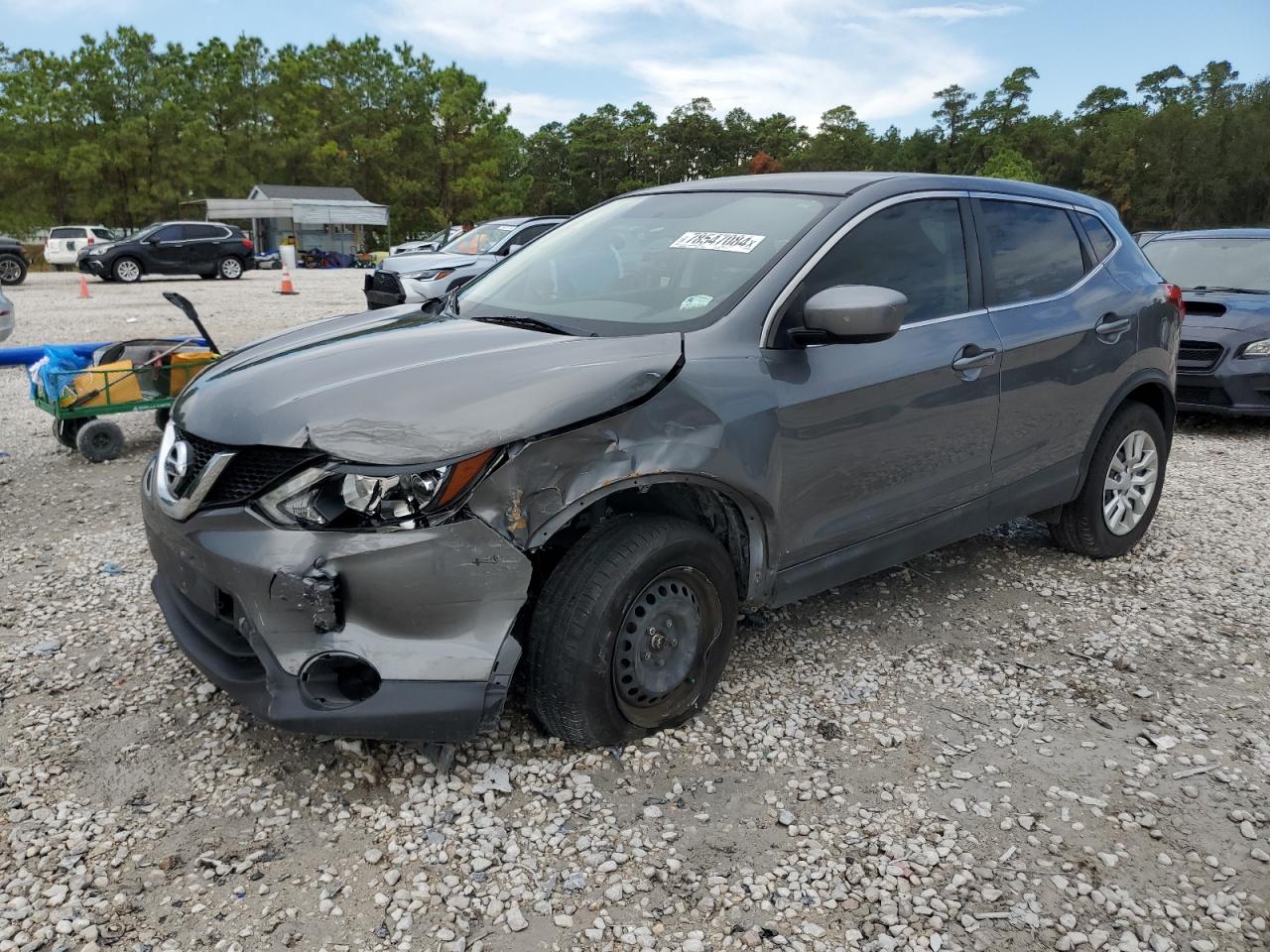 2018 Nissan Rogue - Image 1