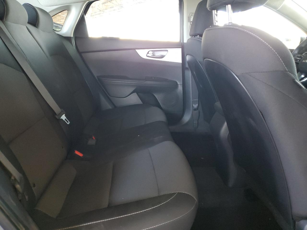 2024 Kia Forte - Image 10