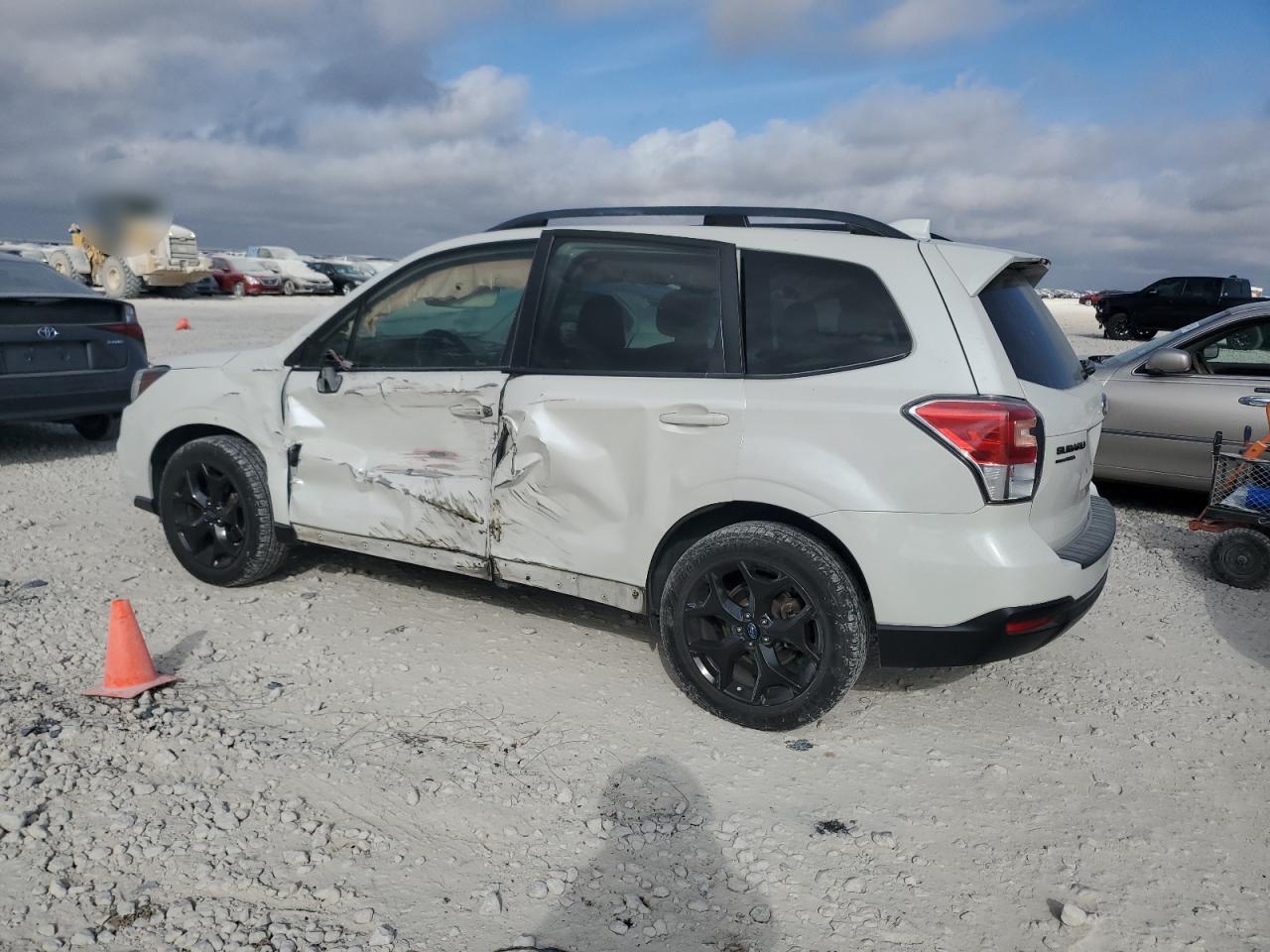 2018 Subaru Forester - Image 2