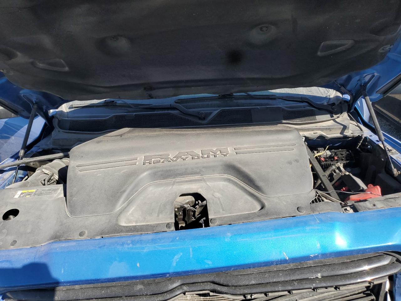 2020 RAM 3500 - Image 11