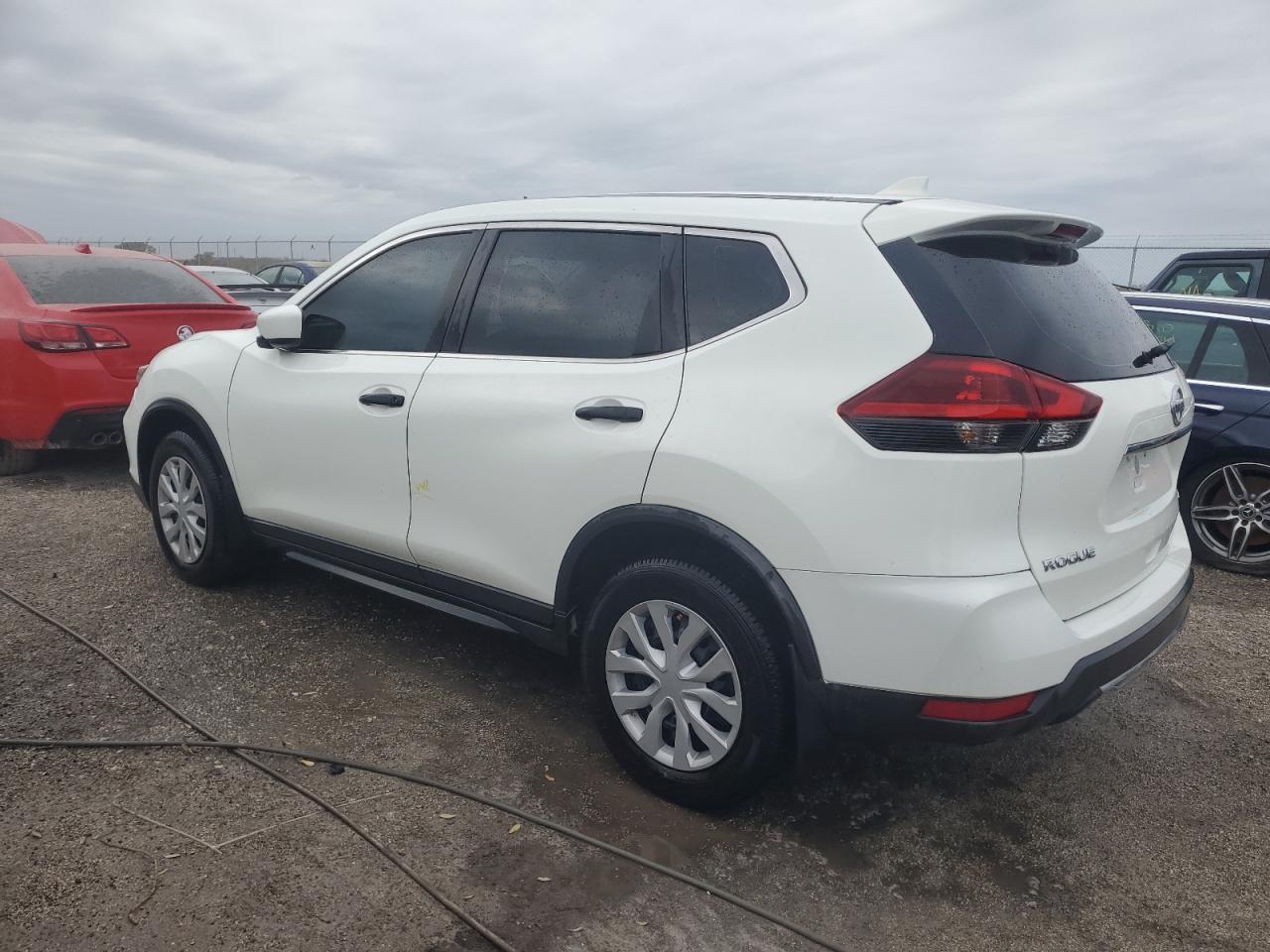 2018 Nissan Rogue S VIN: KNMAT2MV9JP554157 Lot: 75049454