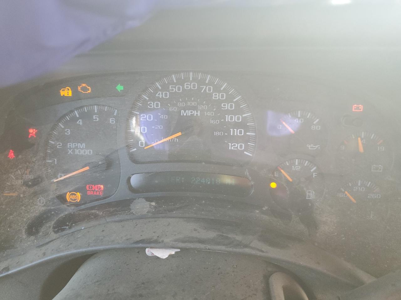 2005 Chevrolet Silverado - Image 9