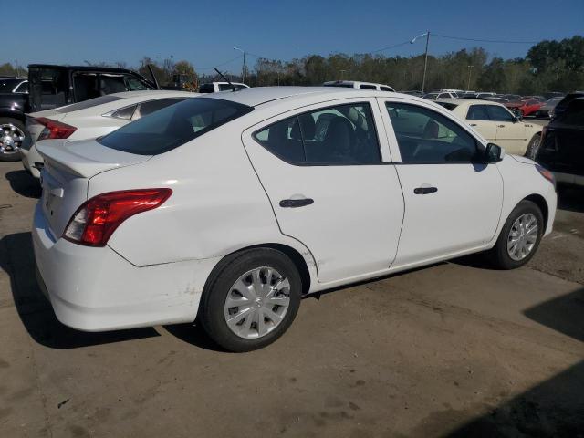  NISSAN VERSA 2019 Белы