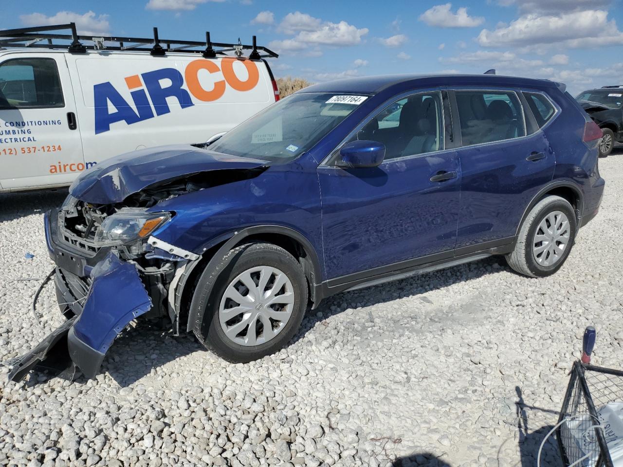2019 Nissan Rogue - Image 1