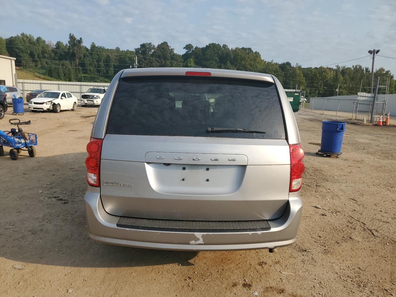 2016 Dodge Caravan - Image 6