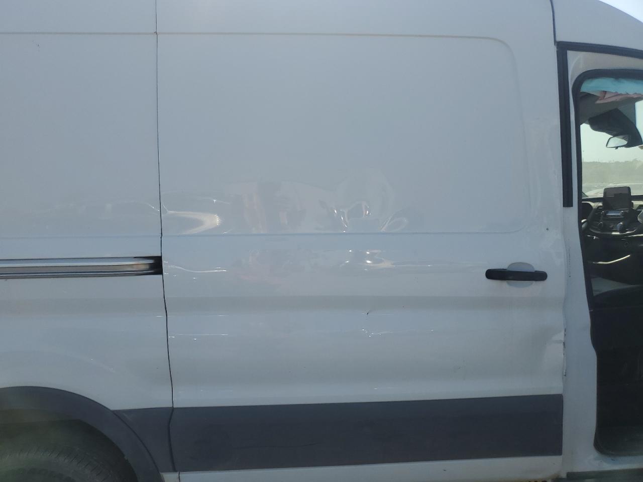 2020 Ford Transit - Image 11