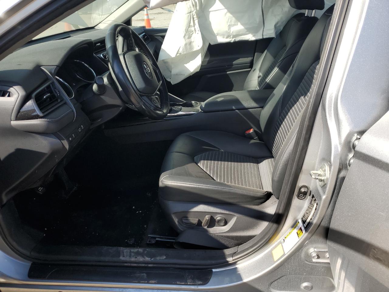 2019 Toyota Camry - Image 7