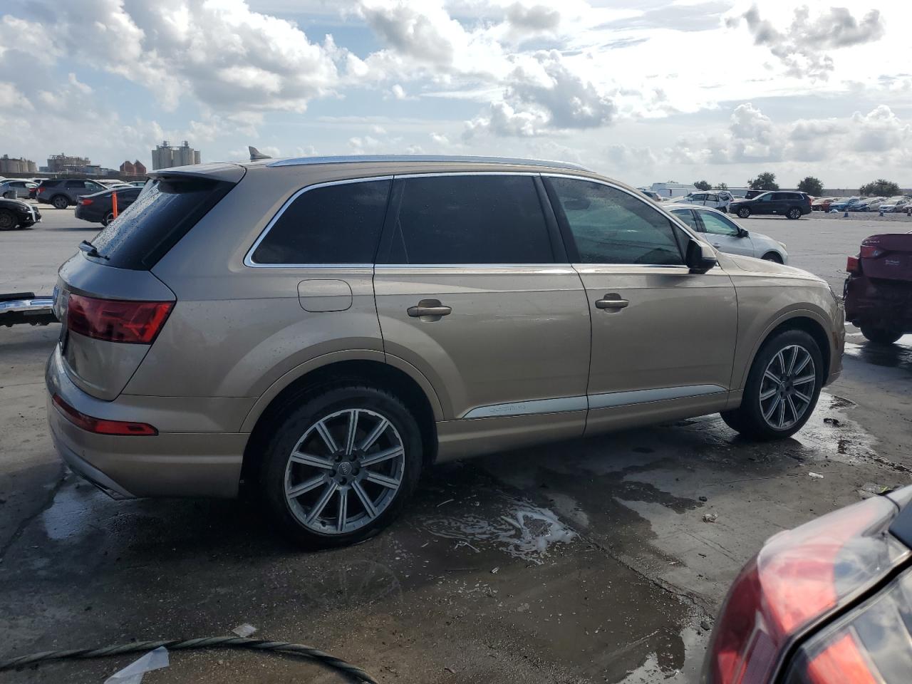 VIN WA1VAAF78JD010065 2018 AUDI Q7 no.3