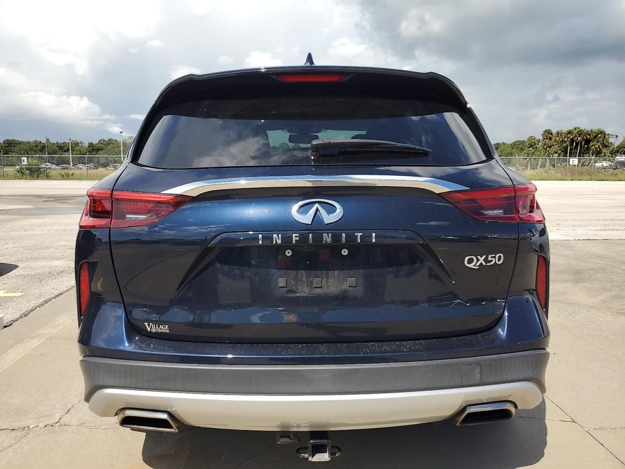 3PCAJ5M17KF132209 2019 Infiniti Qx50 Essential