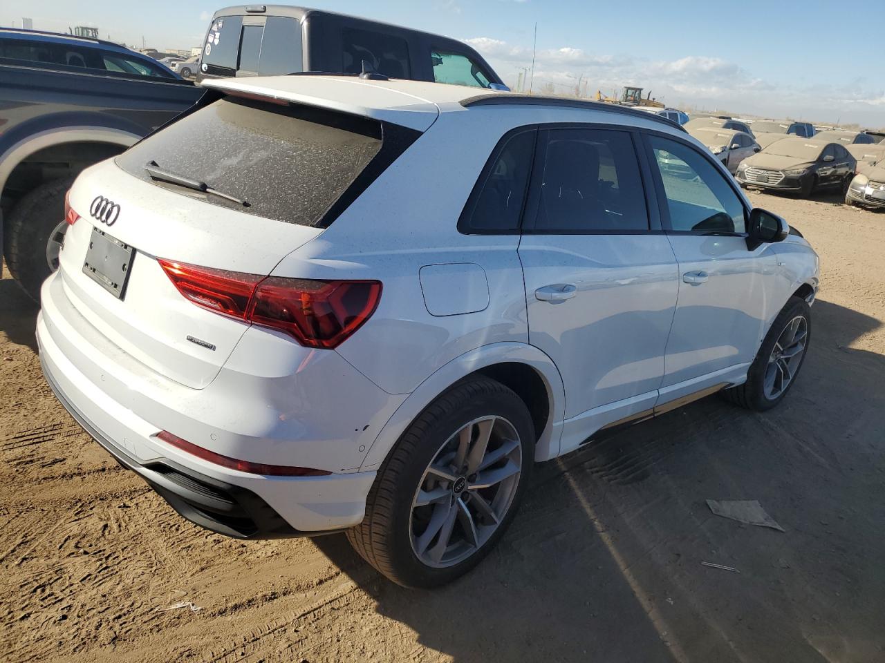 2021 Audi Q3 - Image 3