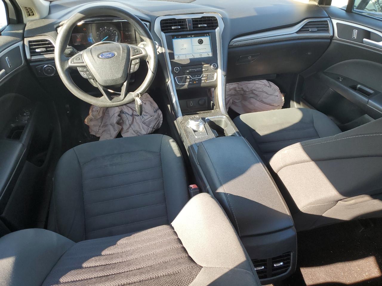 2017 Ford Fusion - Image 8