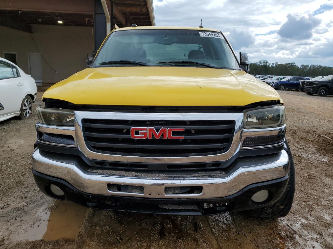 2005 GMC Sierra - Image 5