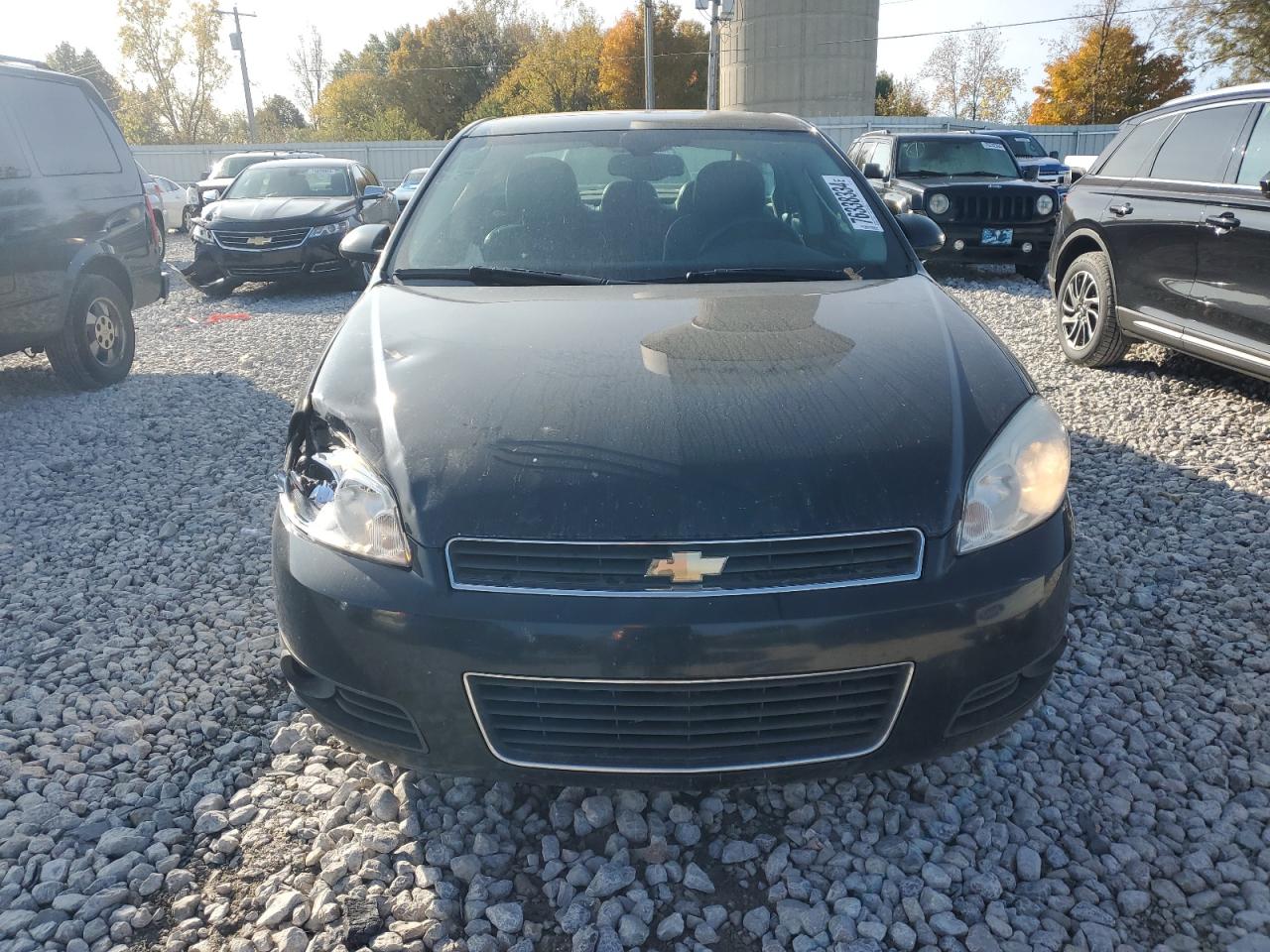 2010 Chevrolet Impala - Image 5