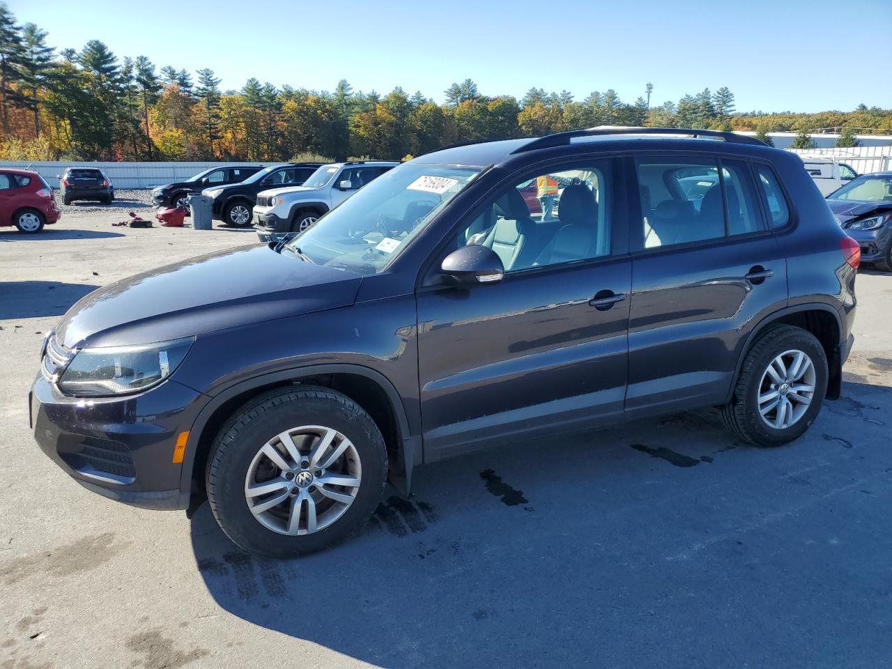 2016 Volkswagen Tiguan - Image 1