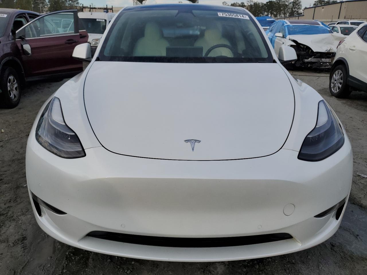 VIN 7SAYGDEF9NF416370 2022 TESLA MODEL Y no.5