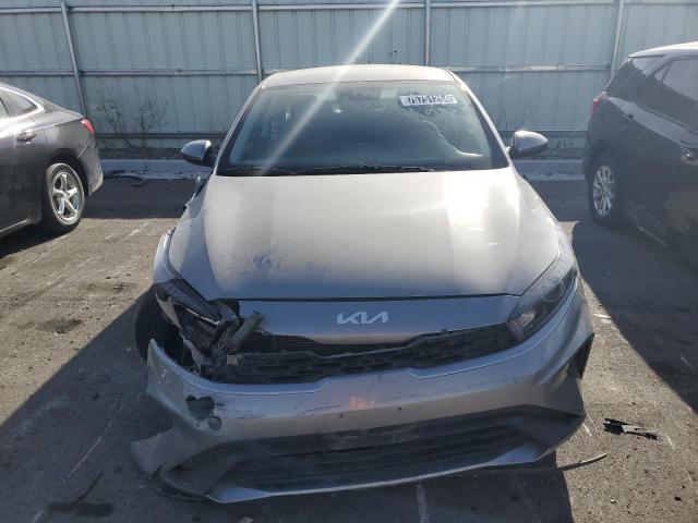 3KPF24AD3PE650438 Kia Forte LX 5