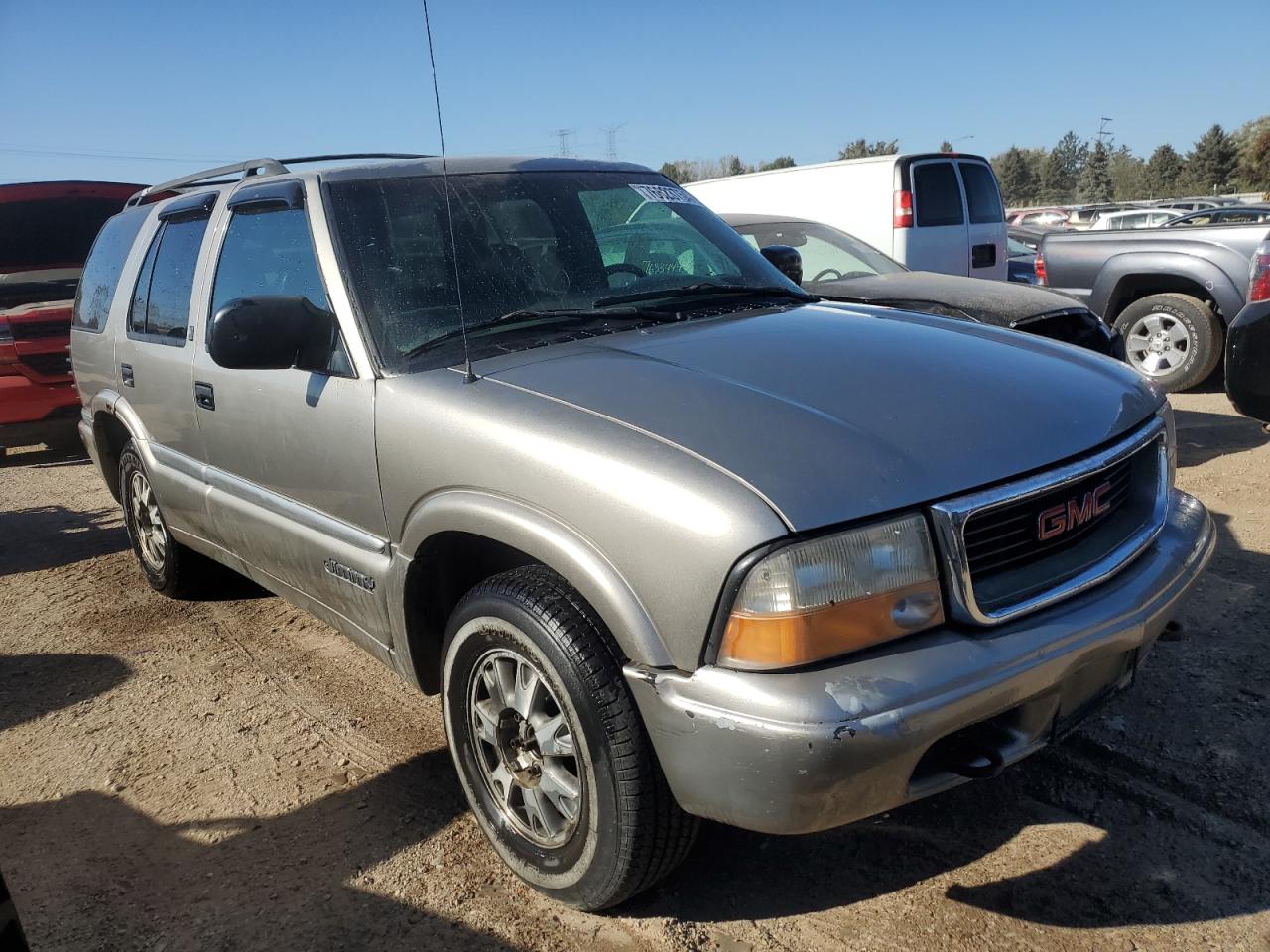 1999 GMC Jimmy - Image 4