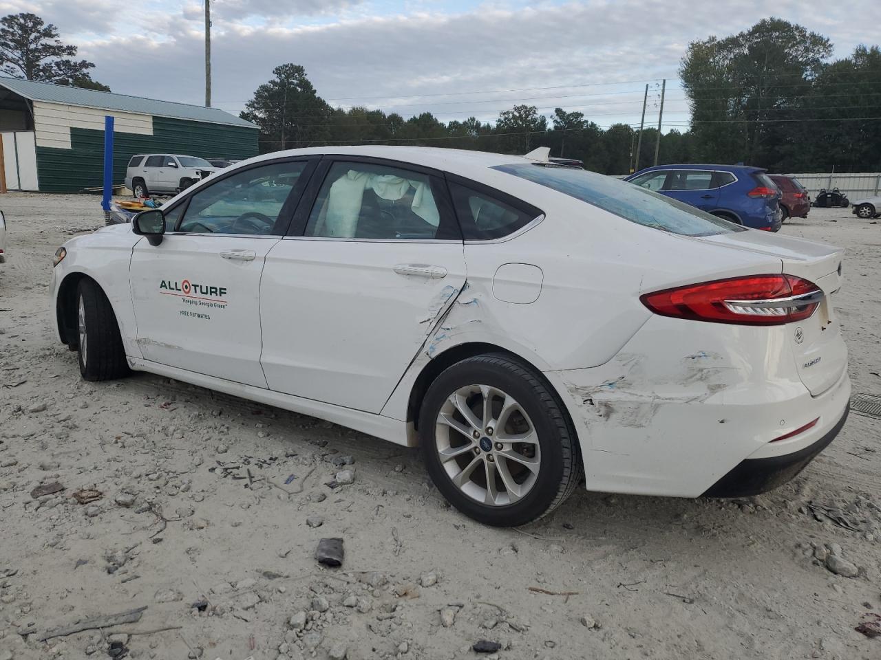 2020 Ford Fusion - Image 2