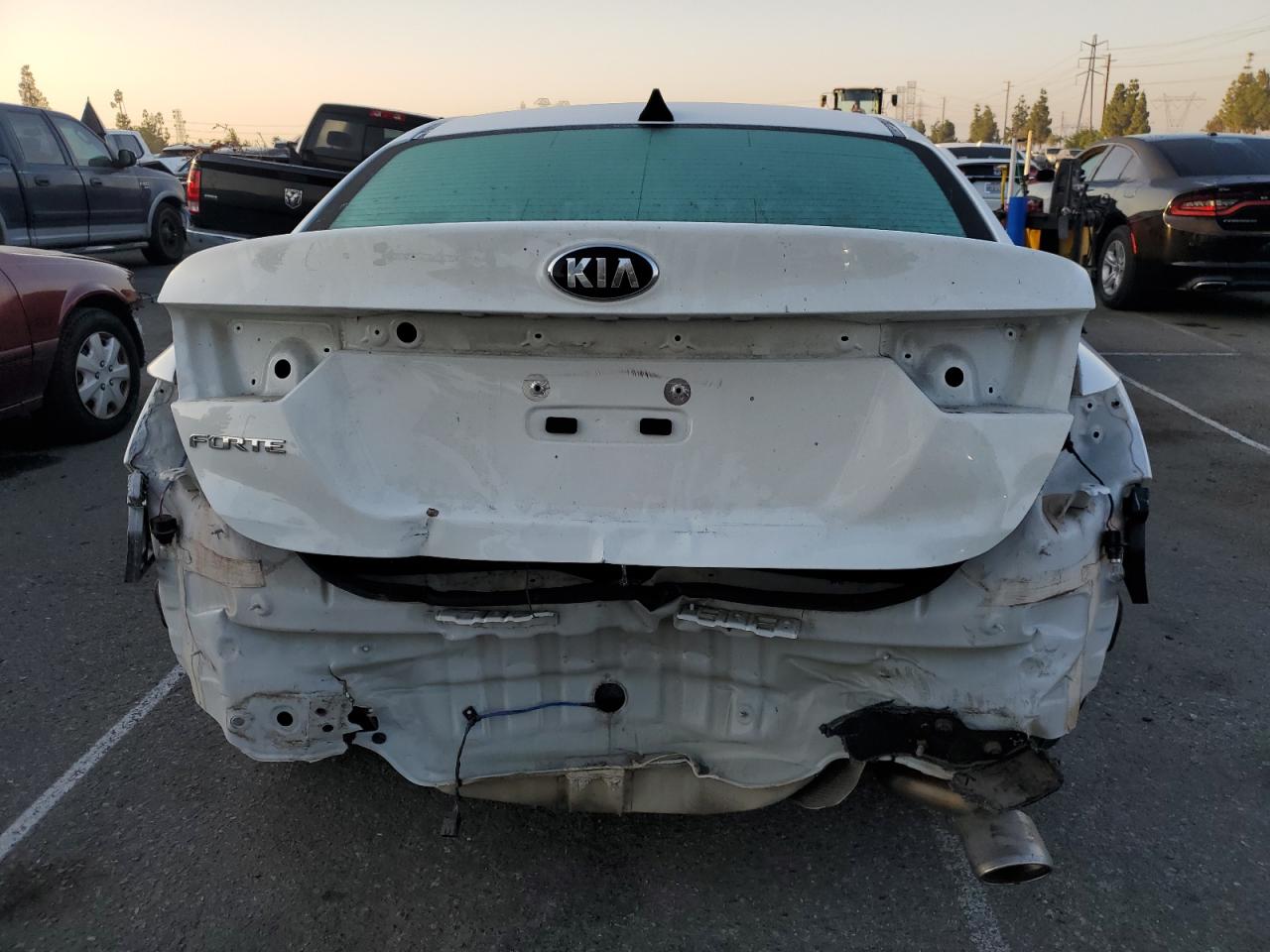 3KPF24AD3ME354279 2021 Kia Forte Fe