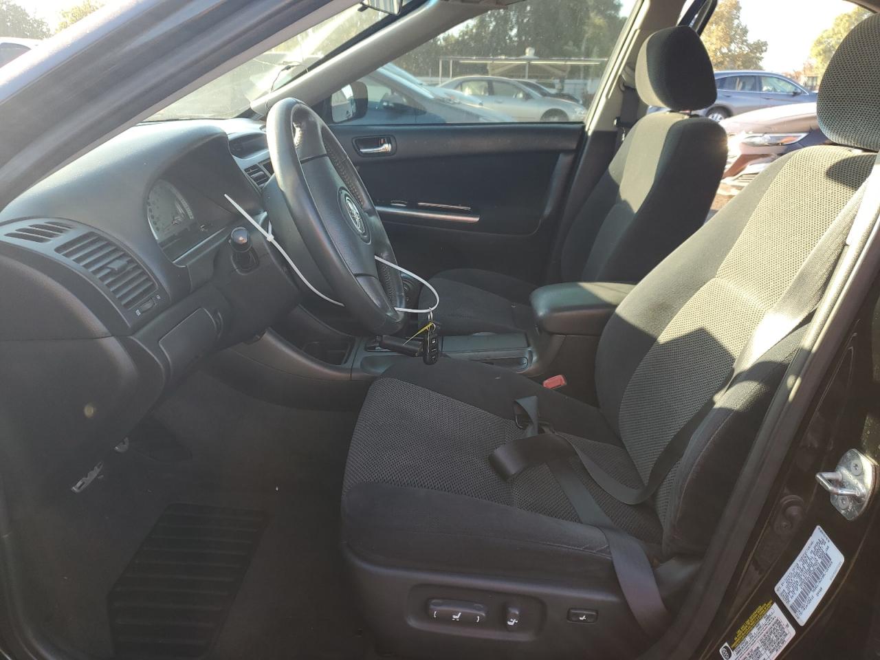 2004 Toyota Camry Le VIN: 4T1BE32K34U301754 Lot: 77468164