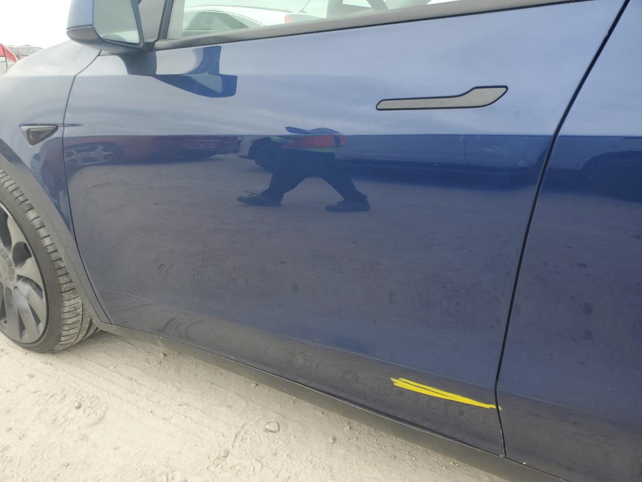 5YJYGDEF3MF302702 2021 Tesla Model Y