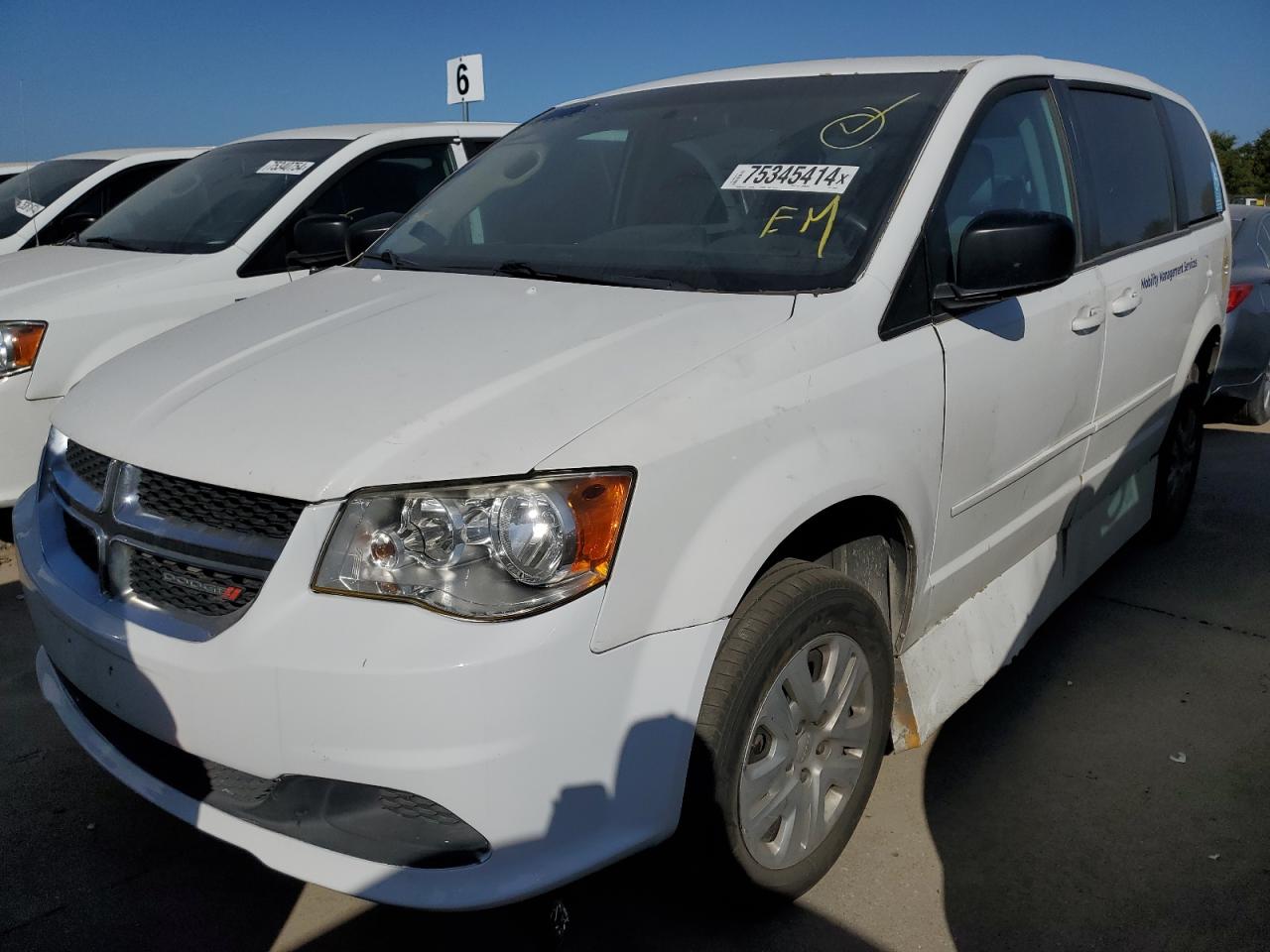 2017 Dodge Caravan - Image 1