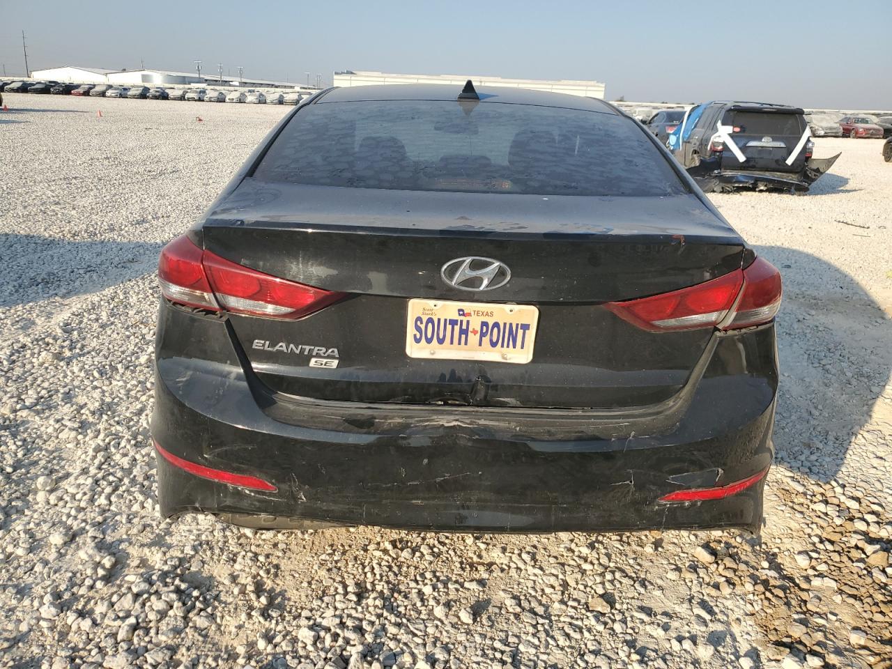 5NPD74LF8HH136041 2017 Hyundai Elantra Se