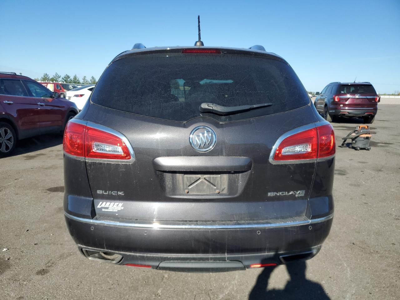 5GAKVBKD7HJ221608 2017 Buick Enclave