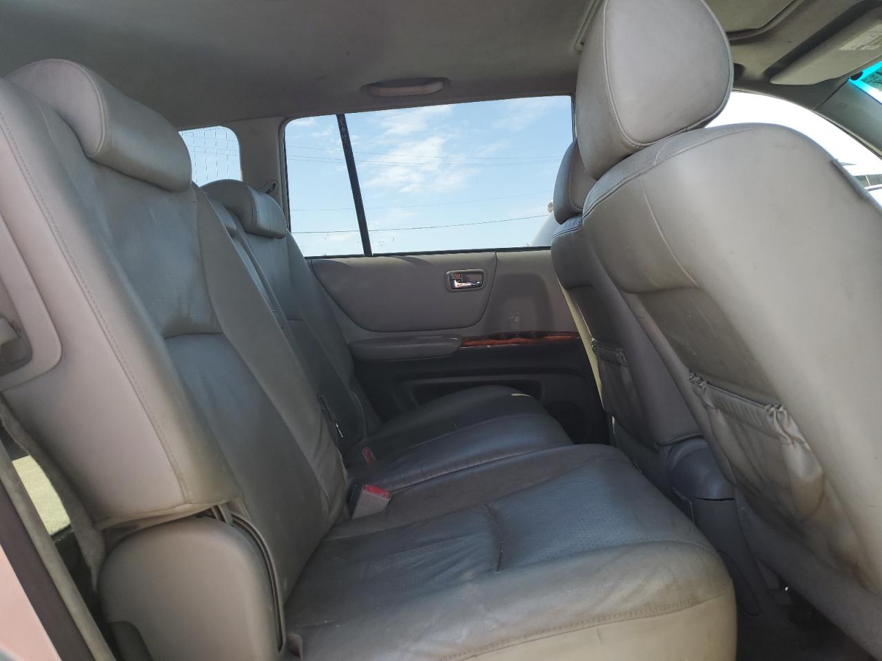2007 Toyota Highlander - Image 11