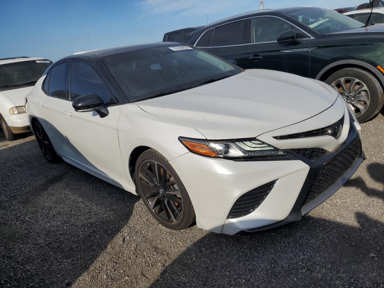 2019 Toyota Camry - Image 4