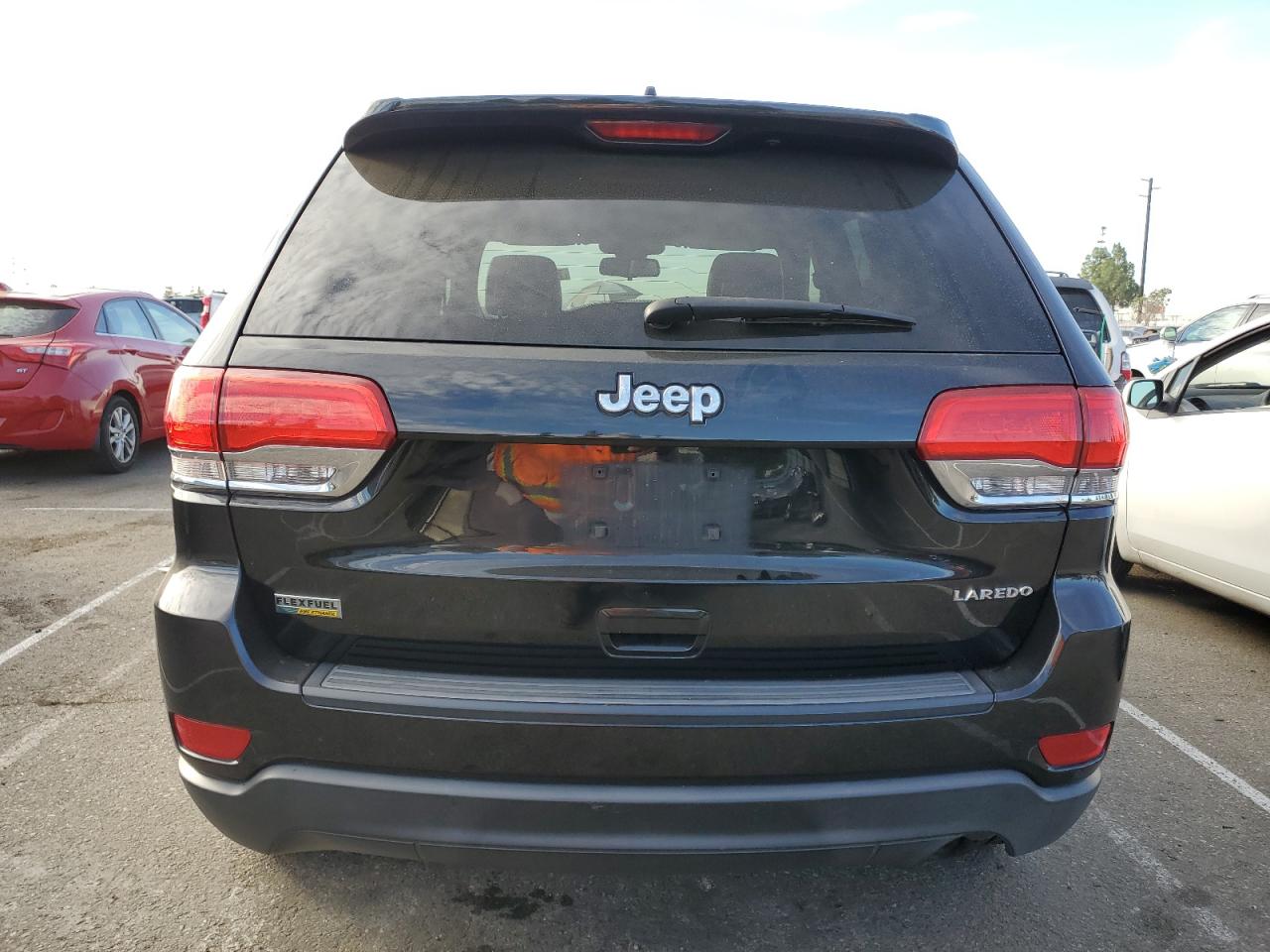 2015 Jeep Grand Cherokee Laredo VIN: 1C4RJEAGXFC944229 Lot: 77604324