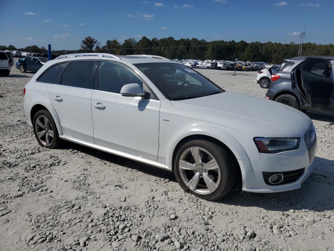 2015 Audi A4 - Image 4
