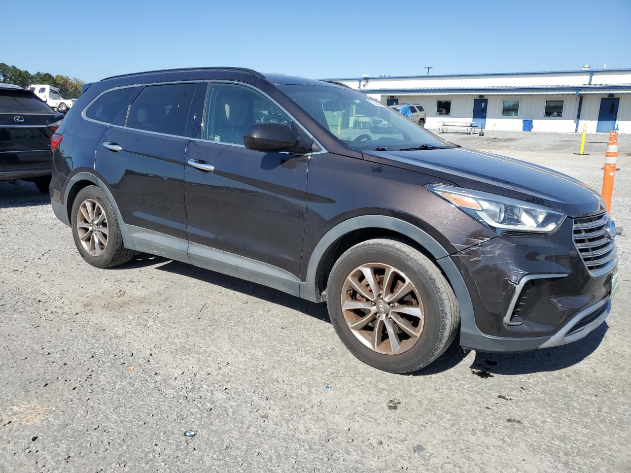 2017 Hyundai Santa Fe - Image 4