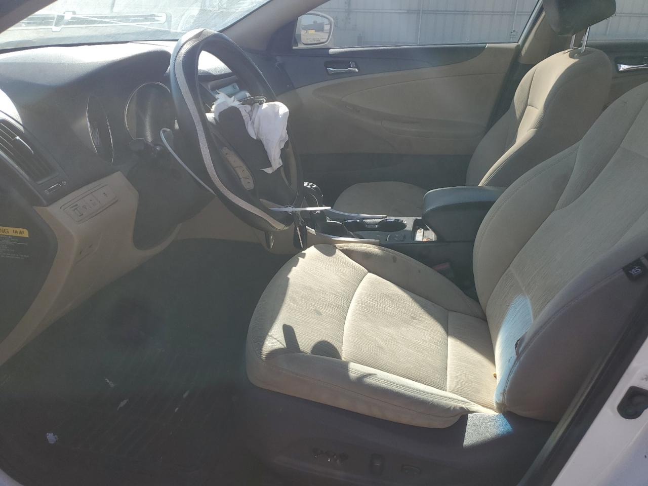 2013 Hyundai Sonata - Image 7