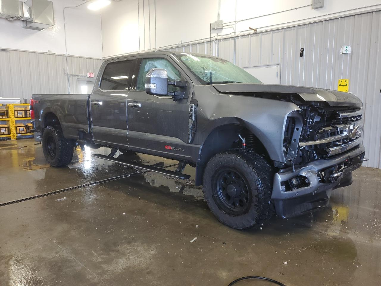2023 Ford F350 - Image 4
