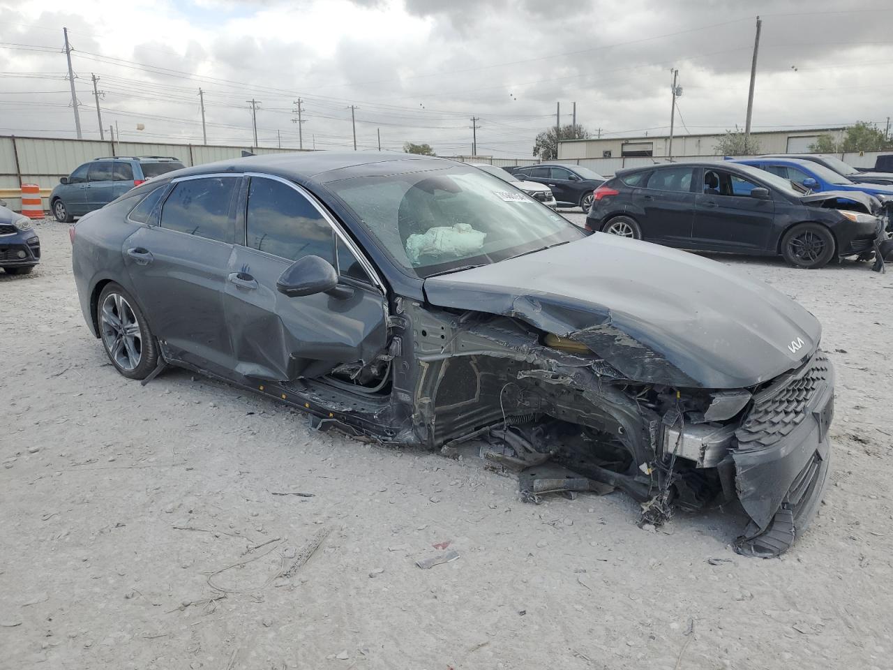2024 Kia K5 - Image 4