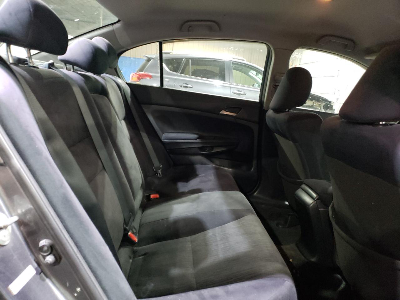 2011 Honda Accord - Image 10